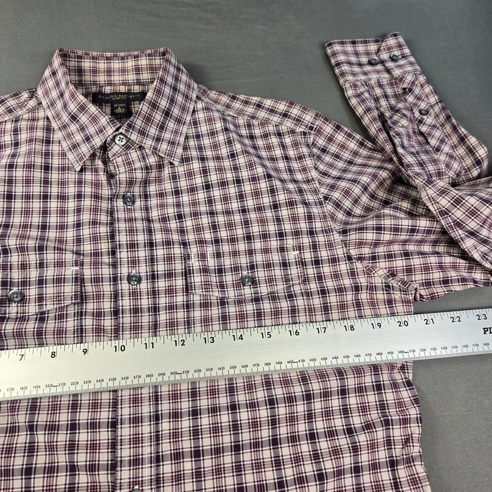Banana Republic Men's Slim Fit Plaid Button Down Shirt Purple White Cotton Small